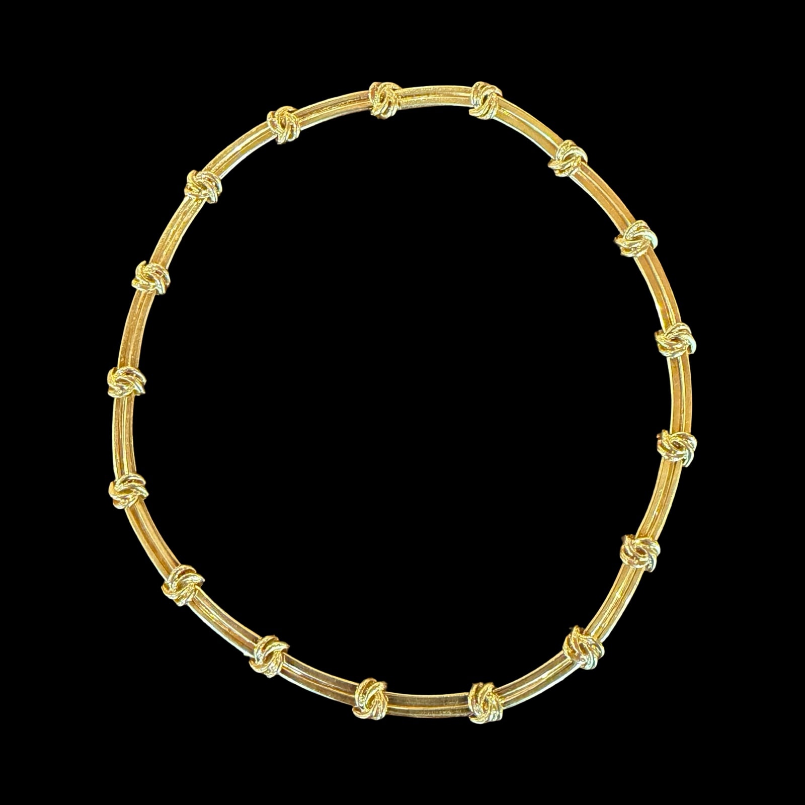 Tiffany & Co. — Vintage 18K Knot Link Necklace